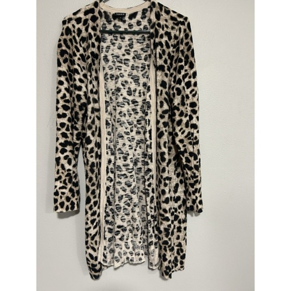 Torrid Leopard Animal Print Button Up Cardigan Sweater Plus Size 2 Y2K Long Slve